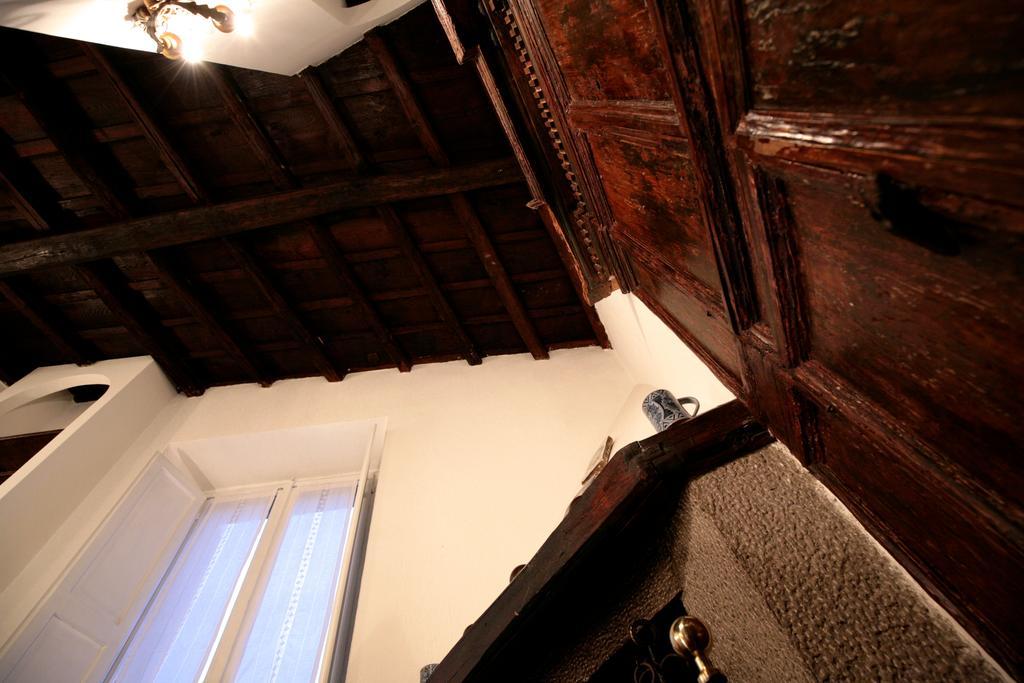 Domus Antonella A Trastevere Řím Exteriér fotografie